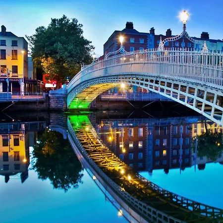Complete Center Walk Everywhere Apartment Dublin